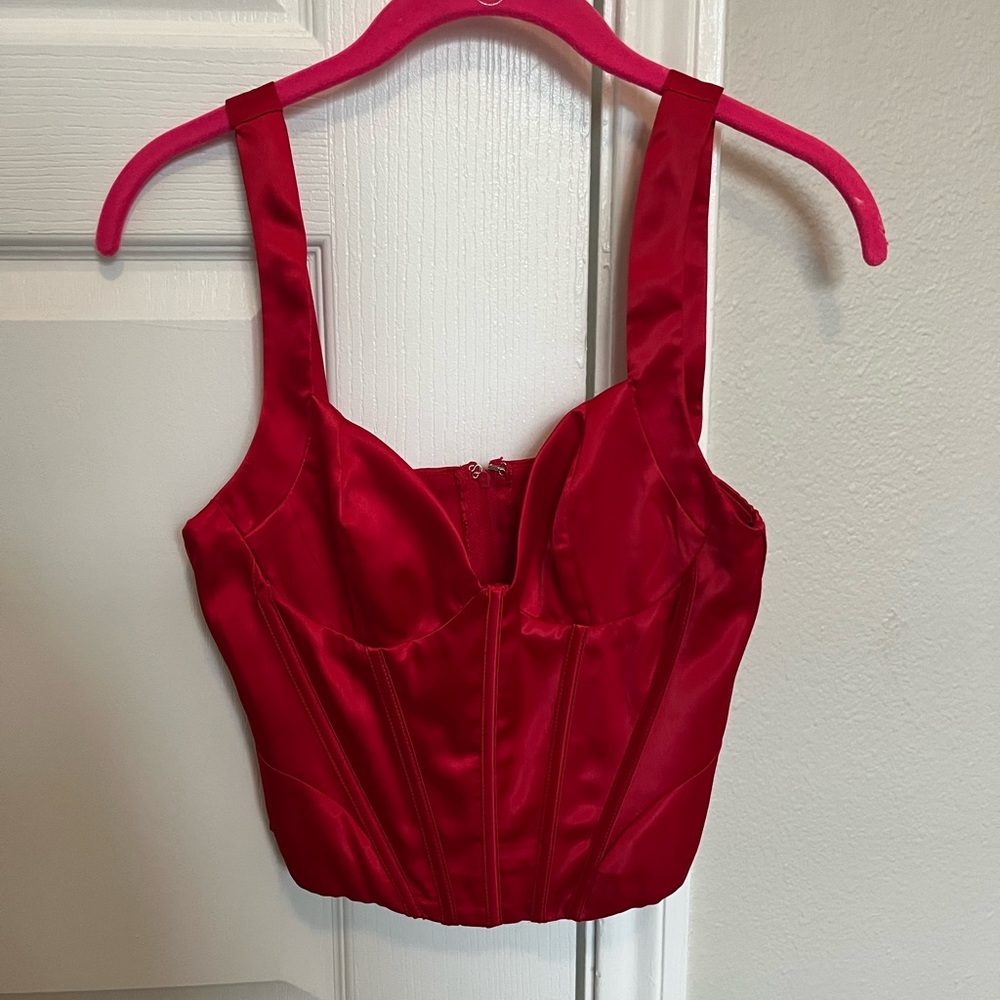 Super cute crop top